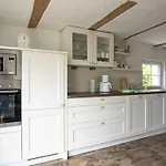With 2 Bedrooms *